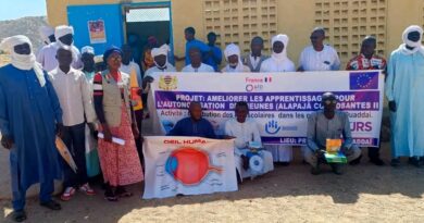 Tchad : six collèges bénéficient de matériels scolaires grâce à Handicap International dans le Ouaddaï Tchad : six collèges bénéficient de matériels scolaires grâce à Handicap International dans le Ouaddaï