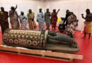 Côte d&rsquo;Ivoire : le tambour Djidji Ayôkwé officiellement restitué par la France après 110 ans