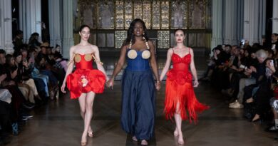 Royaume-Uni : Fashion Week & The City présente la série « Spotlight Designers » à la Fashion Week de Londres, avec Bibi Lawrence, la London School of Trends et les créateurs de Paris Runway Official Royaume-Uni : Fashion Week & The City présente la série « Spotlight Designers » à la Fashion Week de Londres, avec Bibi Lawrence, la London School of Trends et les créateurs de Paris Runway Official