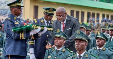 Cameroun : Armée camerounaise : 250 nouveaux officiers intègrent les rangs Cameroun : Armée camerounaise : 250 nouveaux officiers intègrent les rangs