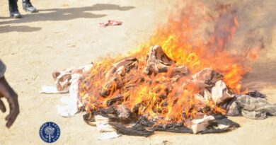 Tchad : Sécurité à N’Djamena : vaste coup de filet dans le 8e arrondissement, des armes et effets militaires saisis