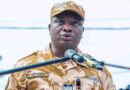 Burkina Faso : Le gouvernement appelle à dénoncer les vendeurs ambulants étrangers accusés de collecter des données sensibles