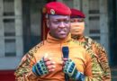 Burkina Faso : Ibrahim Traoré révolutionne le doctorat – fin des thèses « papier », place à la fabrication concrète !