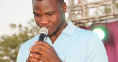 Tchad : « Personne comme Toi » : Le chantre Rimtobeye Onesime dévoile son nouveau single, un appel à l&rsquo;humilité et à la reconnaissance du vrai Dieu