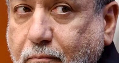 États-Unis : Washington interdit les achats de luxe aux responsables iraniens, Téhéran dénonce une décision « ridicule » États-Unis : Washington interdit les achats de luxe aux responsables iraniens, Téhéran dénonce une décision « ridicule »