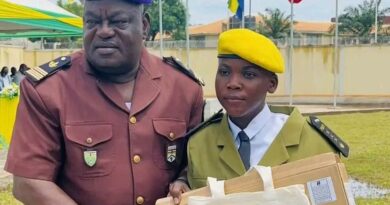 Centrafrique : 108 stagiaires douaniers de la CEMAC achèvent leur formation à Bangui Centrafrique : 108 stagiaires douaniers de la CEMAC achèvent leur formation à Bangui