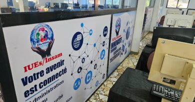 Cameroun : bourses, transport gratuit, kits de TP, l&rsquo;IUEs Insam, cette école de référence qui croit en ses étudiants et les accompagne jusqu&rsquo;à l’emploi